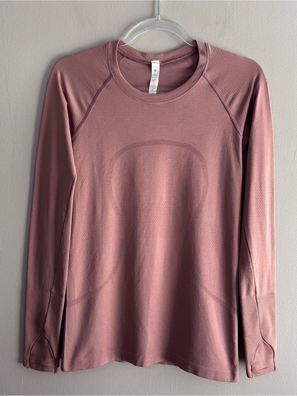 Lululemon Mauve Pink Swiftly Tech Longsleeve Athletic Workout Top Womens 6